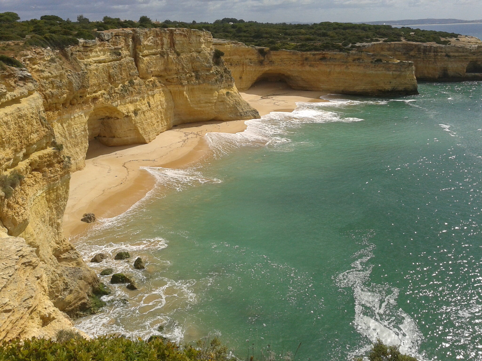 Ruta por la costa del Algarve desde Praia da Marinha