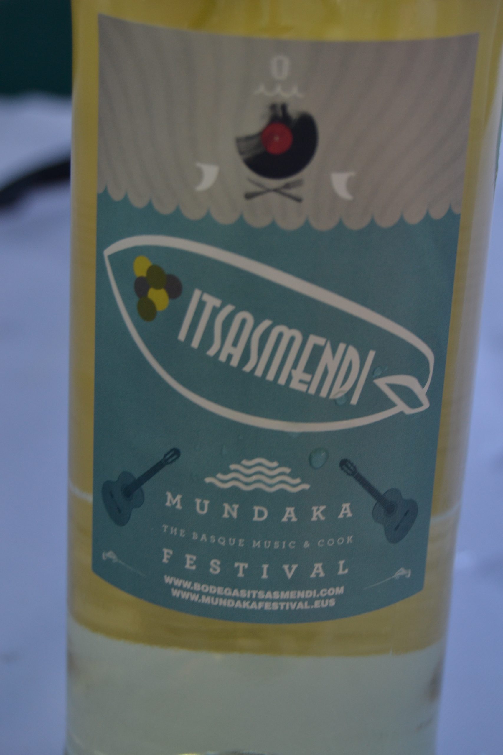 Txakoli Itsasmendi Mundaka Festival 2015
