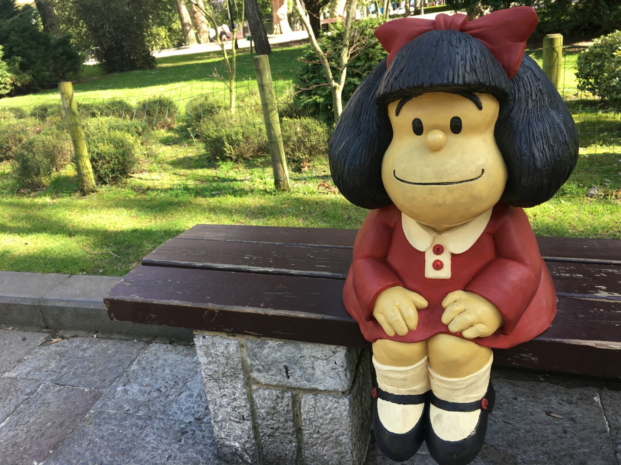 Estatua de “Mafalda” en Oviedo