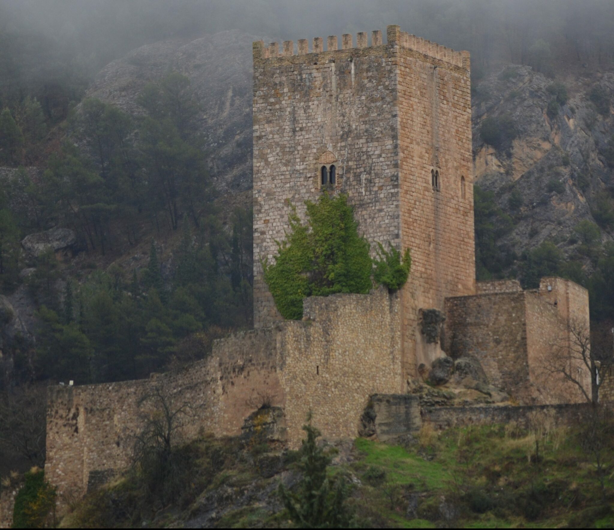 Torre del Homenaje del Castillo de la Yedra
