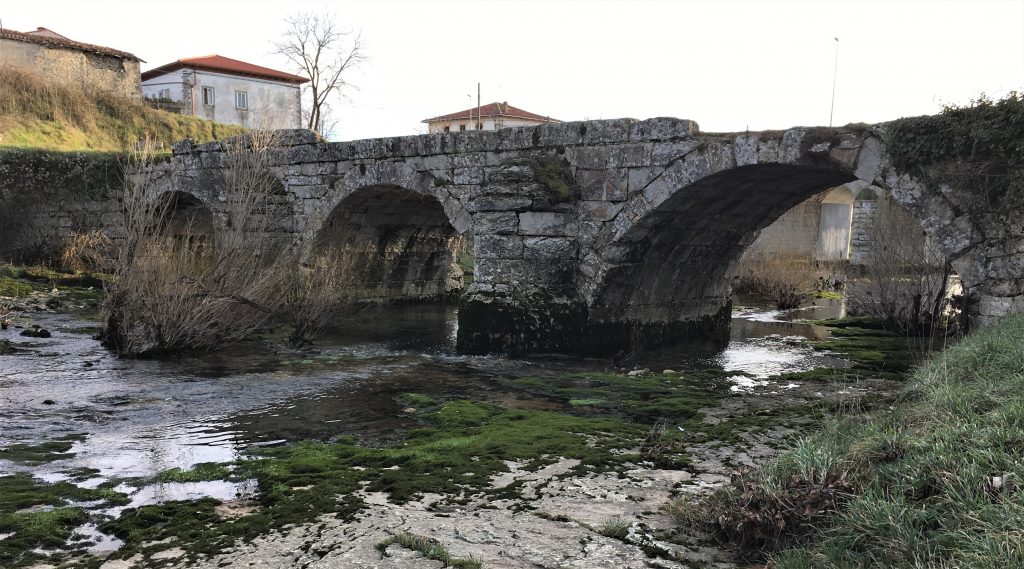 Puente romano o Puente Viejo de Quincoces de Yuso
