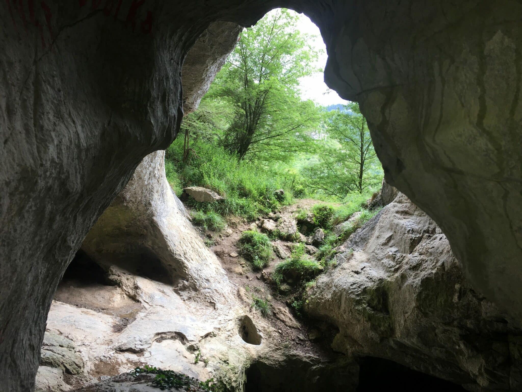 Entrada de Gibiltar de las Cuevas de Baltzola